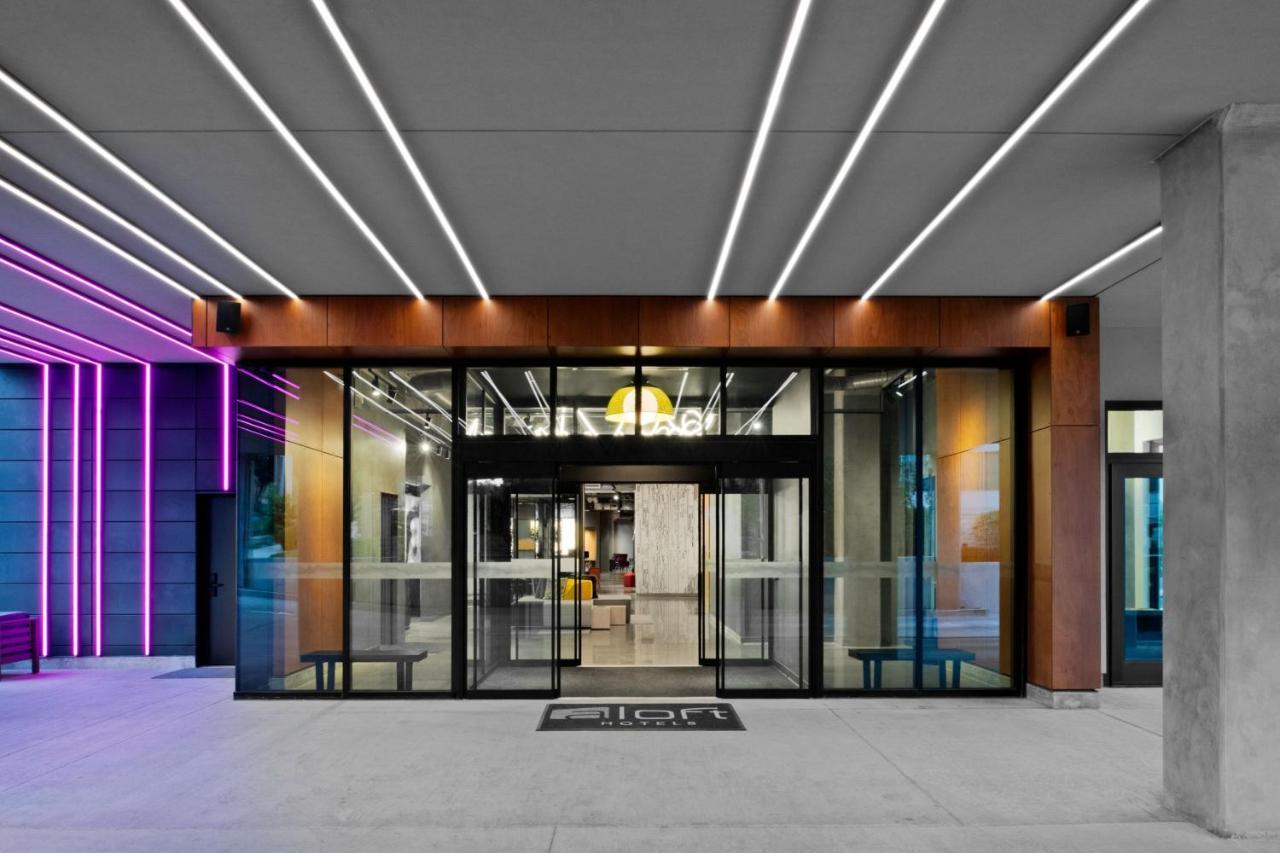 Aloft Kansas City Country Club Plaza Экстерьер фото