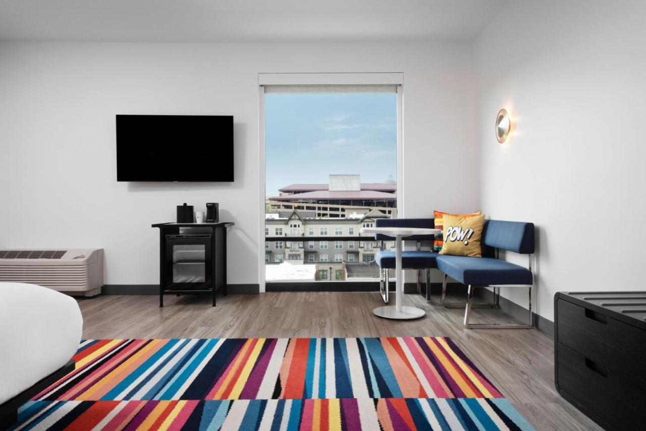 Aloft Kansas City Country Club Plaza Экстерьер фото