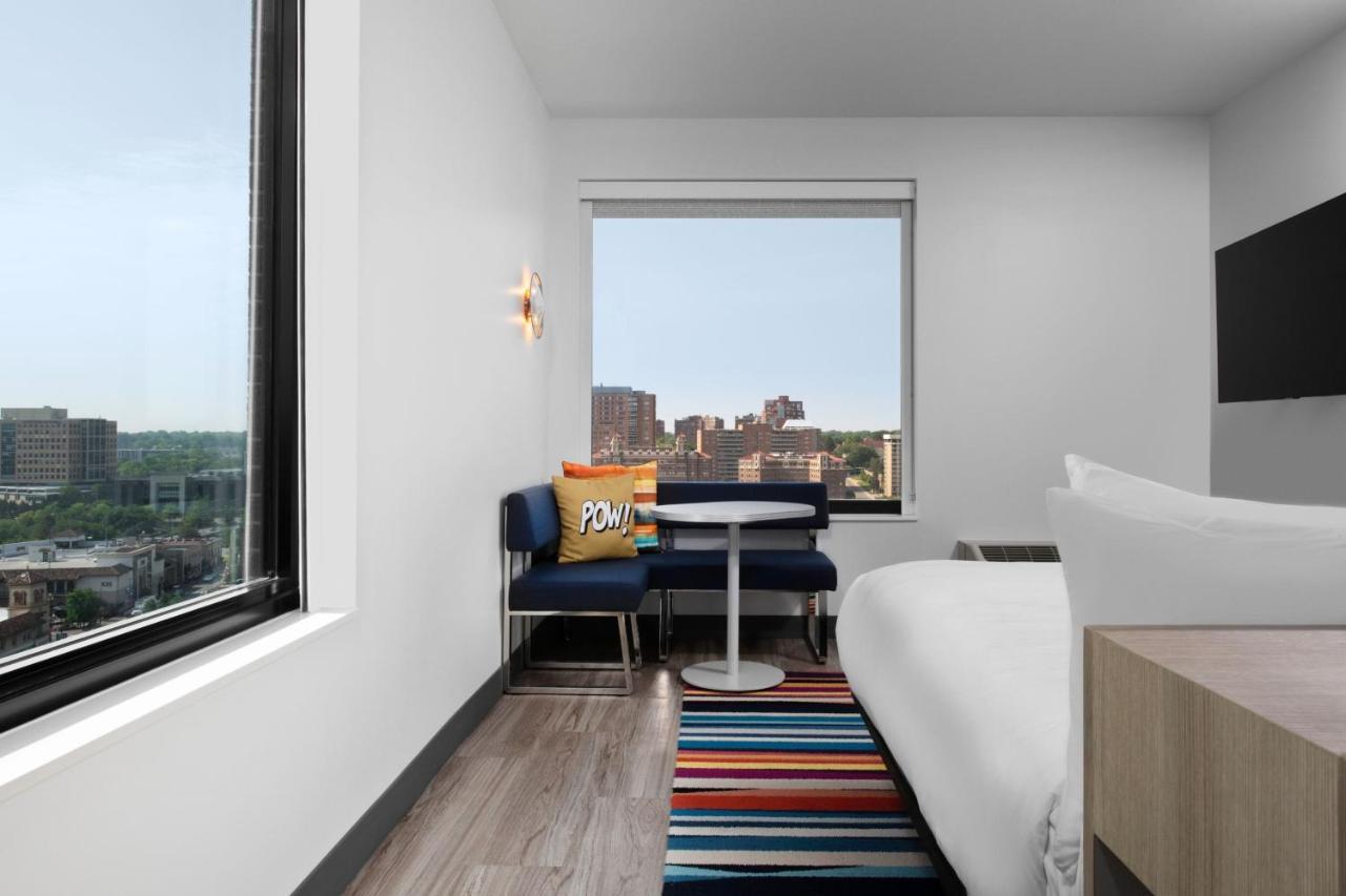 Aloft Kansas City Country Club Plaza Экстерьер фото