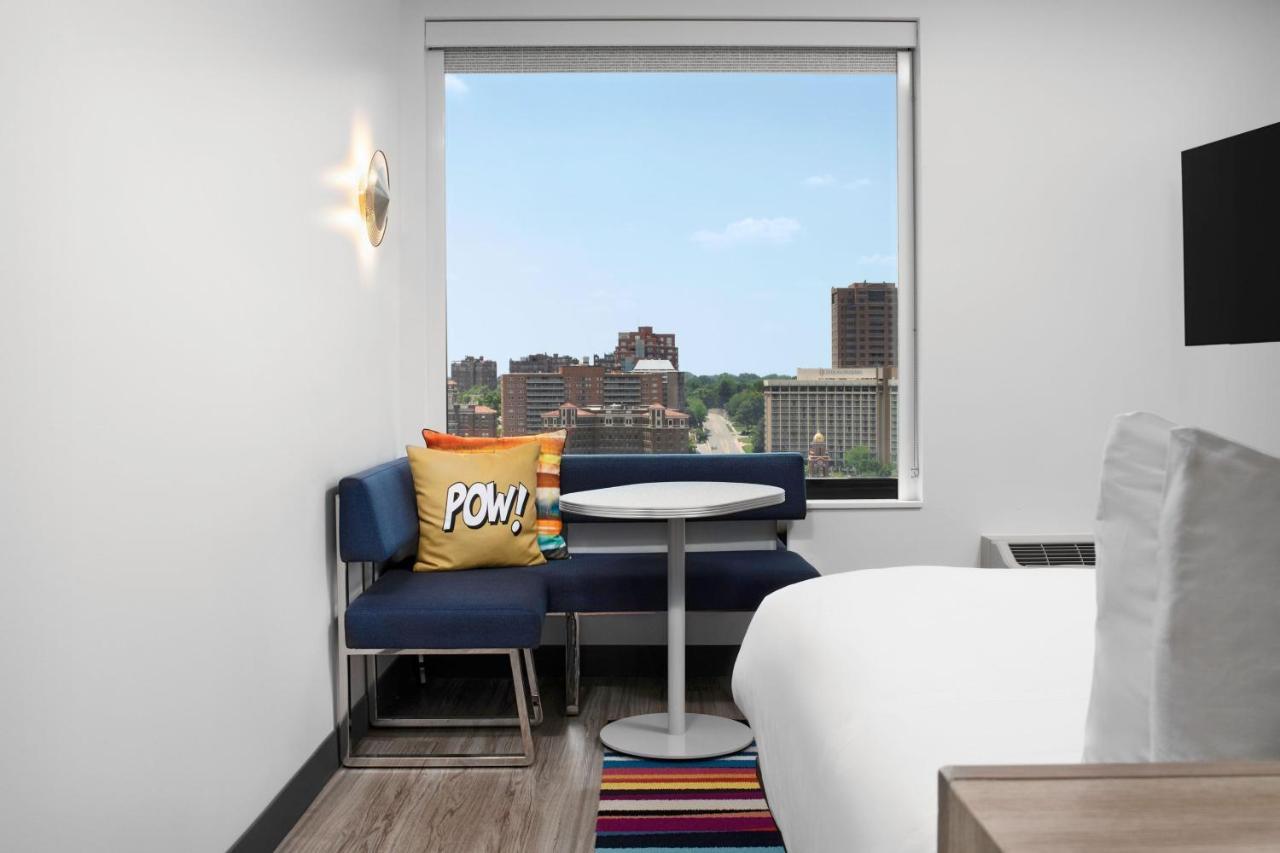 Aloft Kansas City Country Club Plaza Экстерьер фото