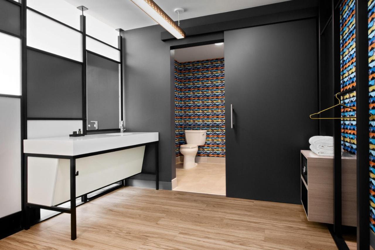Aloft Kansas City Country Club Plaza Экстерьер фото